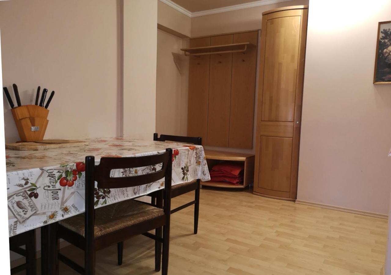 Vitorlas Apartmanhaz Siófok Extérieur photo